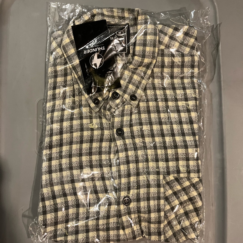 Button up shirt bundle x4